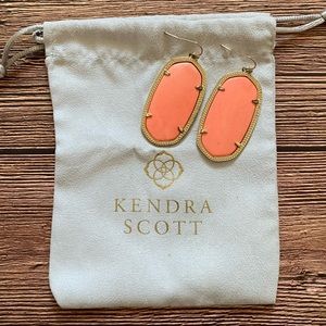 Kendra Scott Elle earrings.